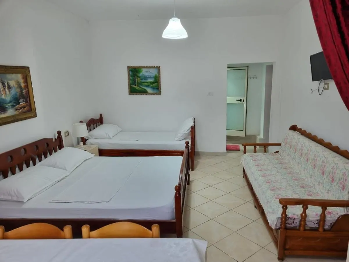Guesthouse Novi Дуррес Гостевой дом