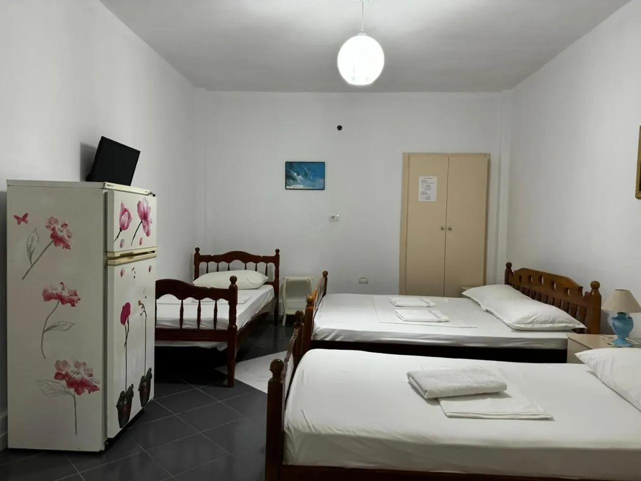 Guesthouse Novi Дуррес 0*,