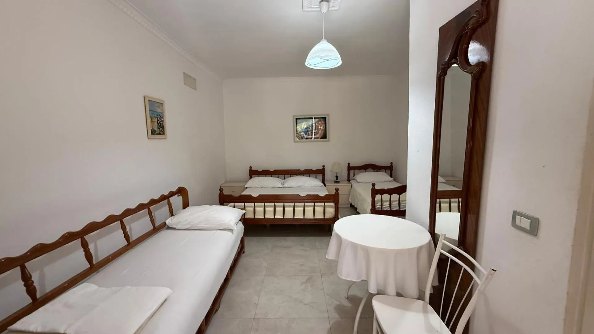 Pensionat Guesthouse Novi Durrës