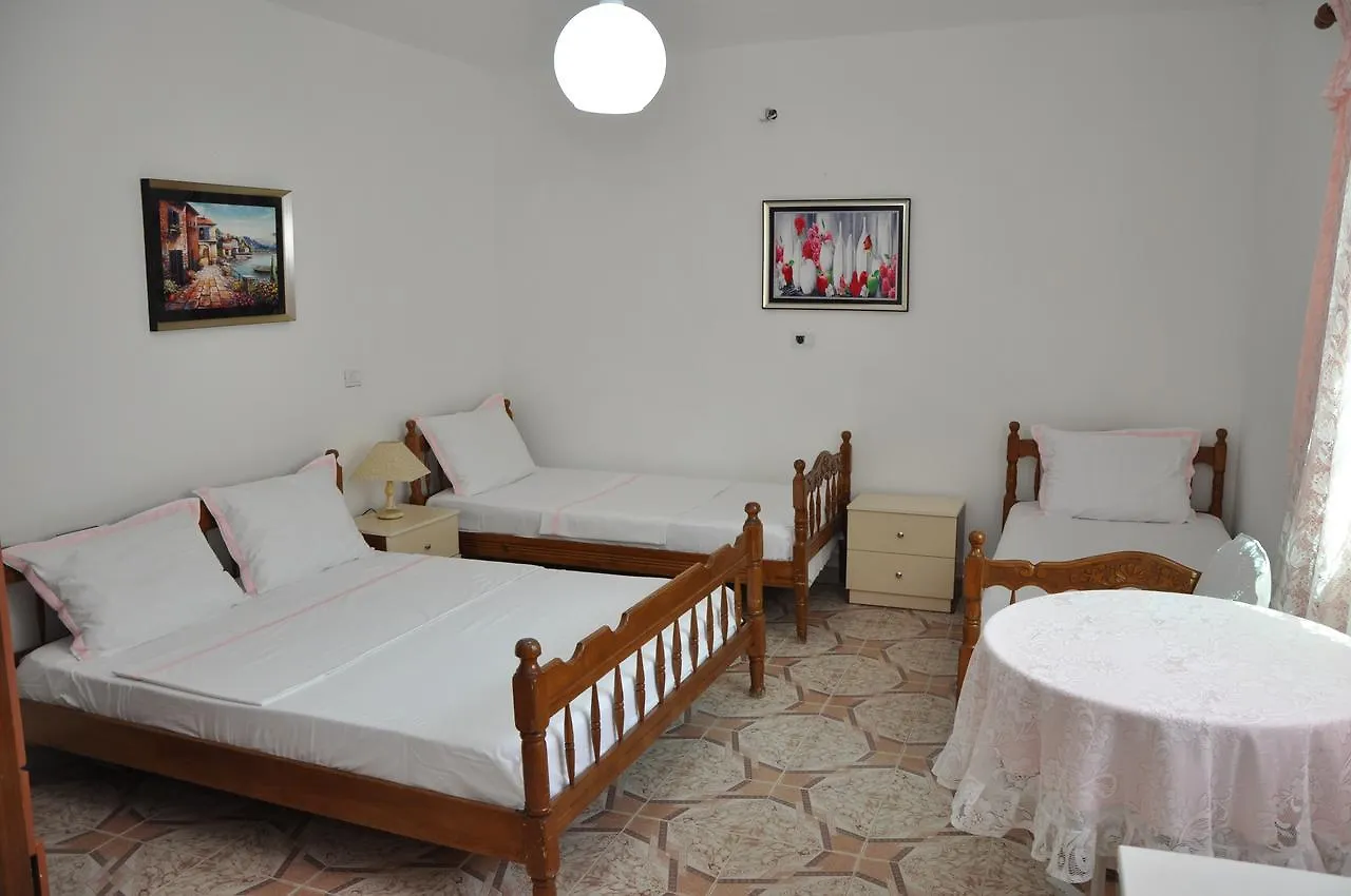 Guesthouse Novi Дуррес